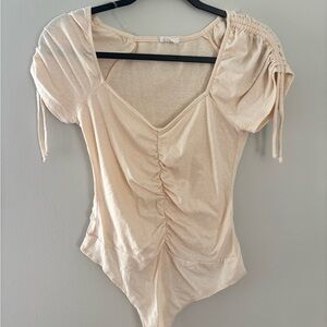 Le Lis Cream Ruched Bodysuit